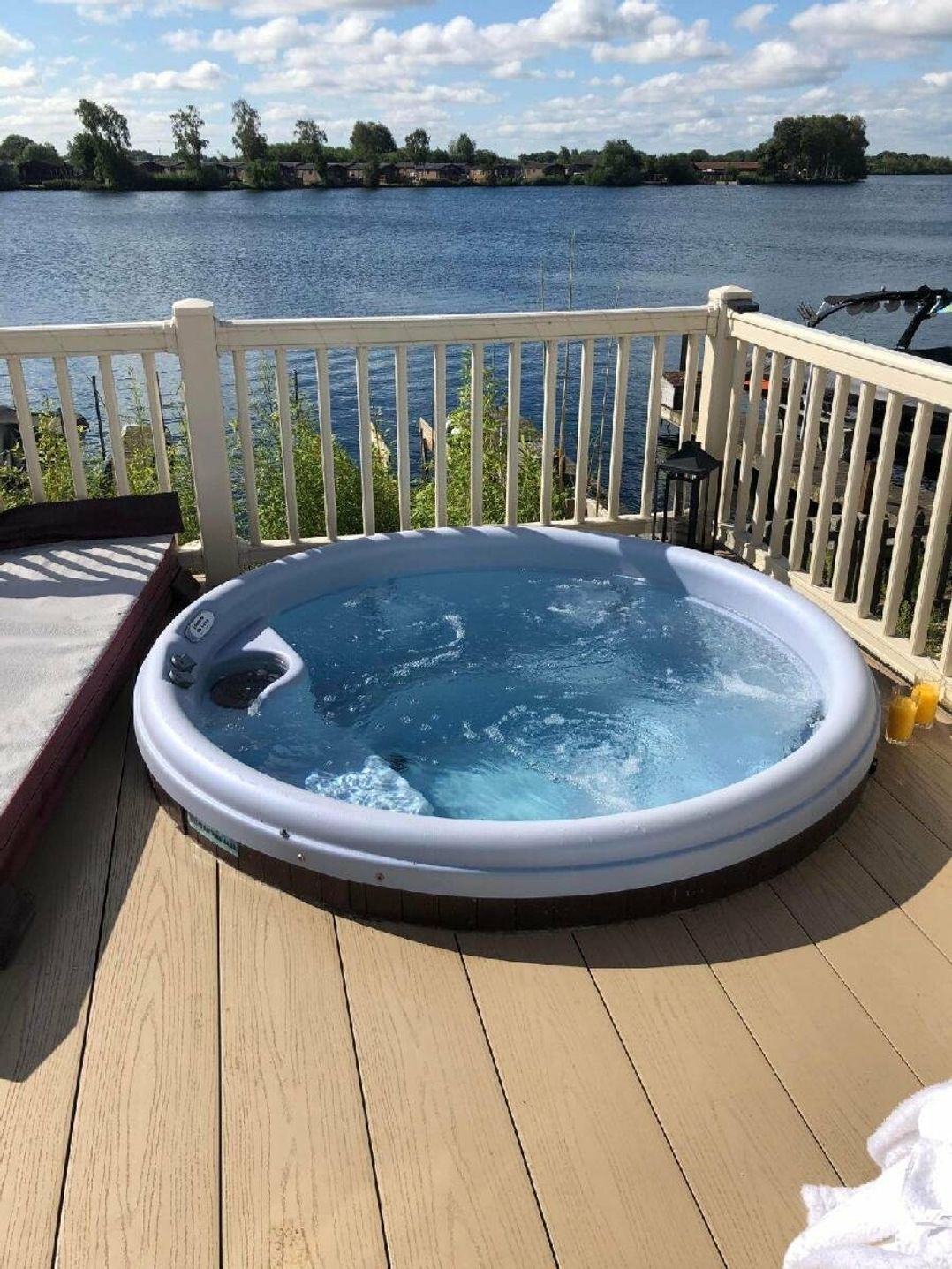 Tattershall Lakes Country Park - Holiday Accommodation 16007