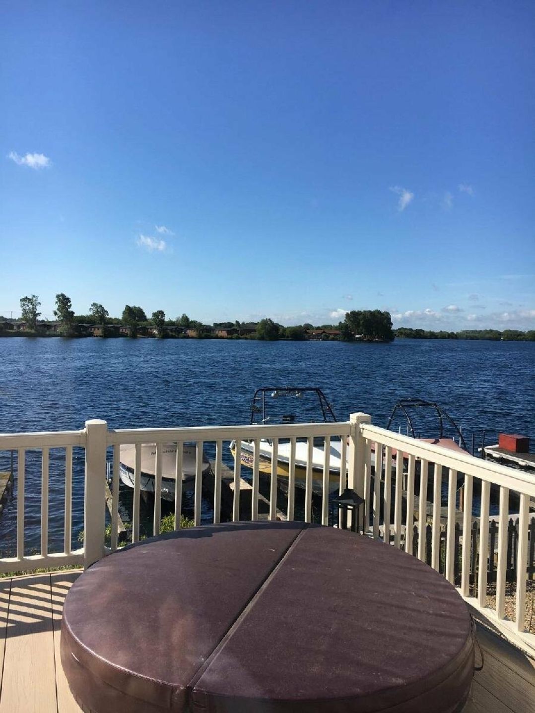 Tattershall Lakes Country Park - Holiday Accommodation 16007