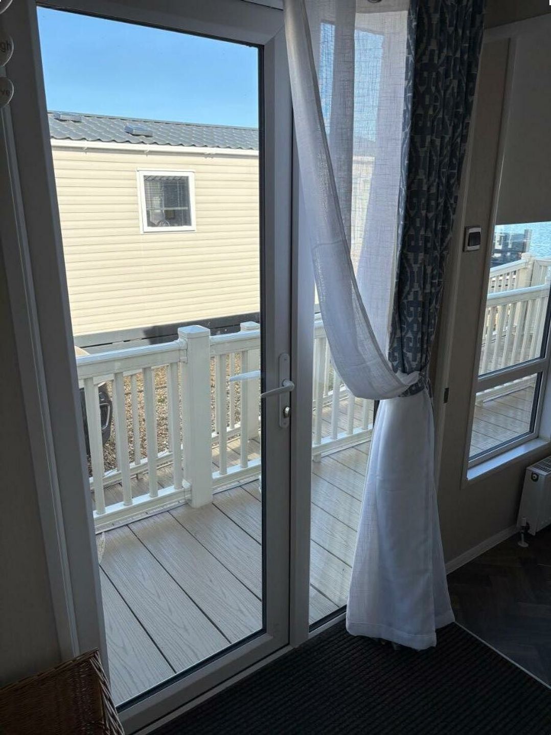 Tattershall Lakes Country Park - Holiday Accommodation 16007