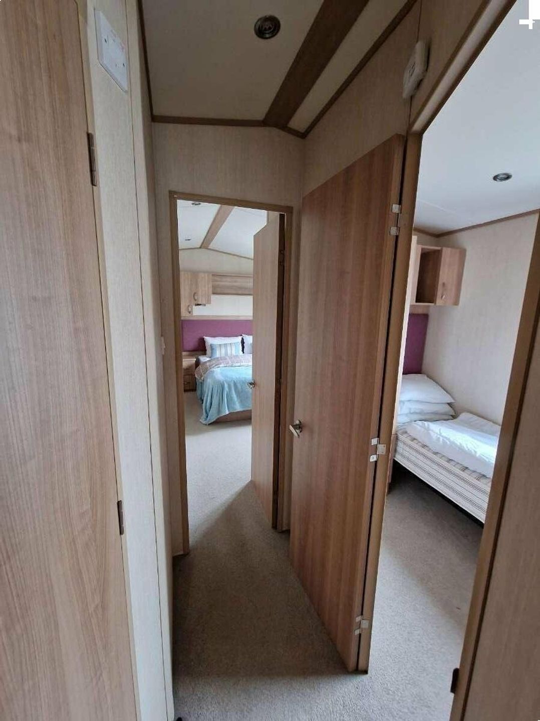 Golden Palm Resort - Holiday Accommodation 16069