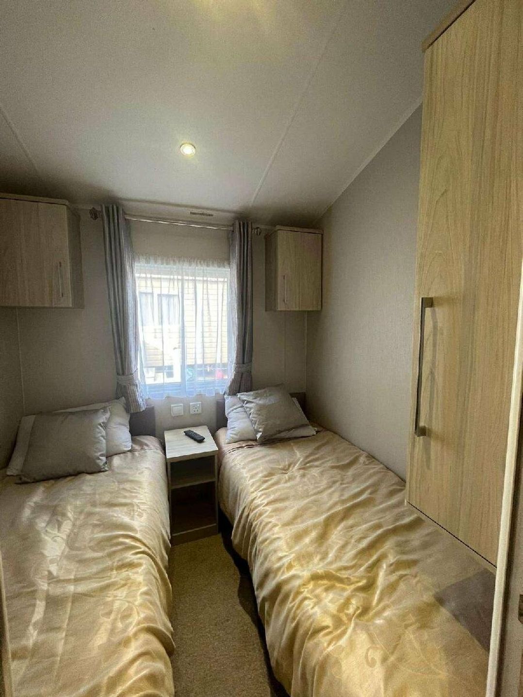 Hopton Holiday Village - Holiday Accommodation 16076