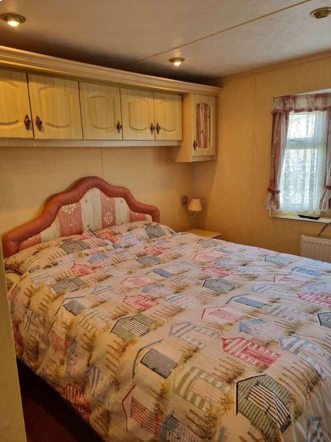 Caister Holiday Park - Holiday Accommodation 16117