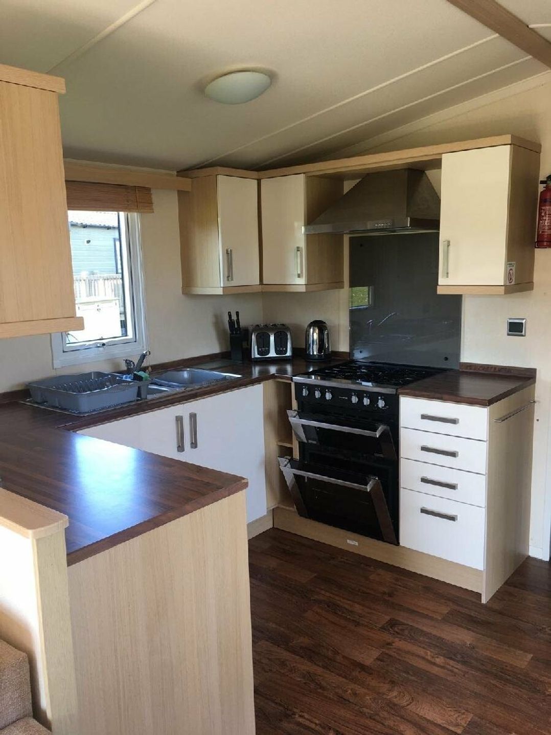 Hafan y Mor Haven - Holiday Accommodation 16255