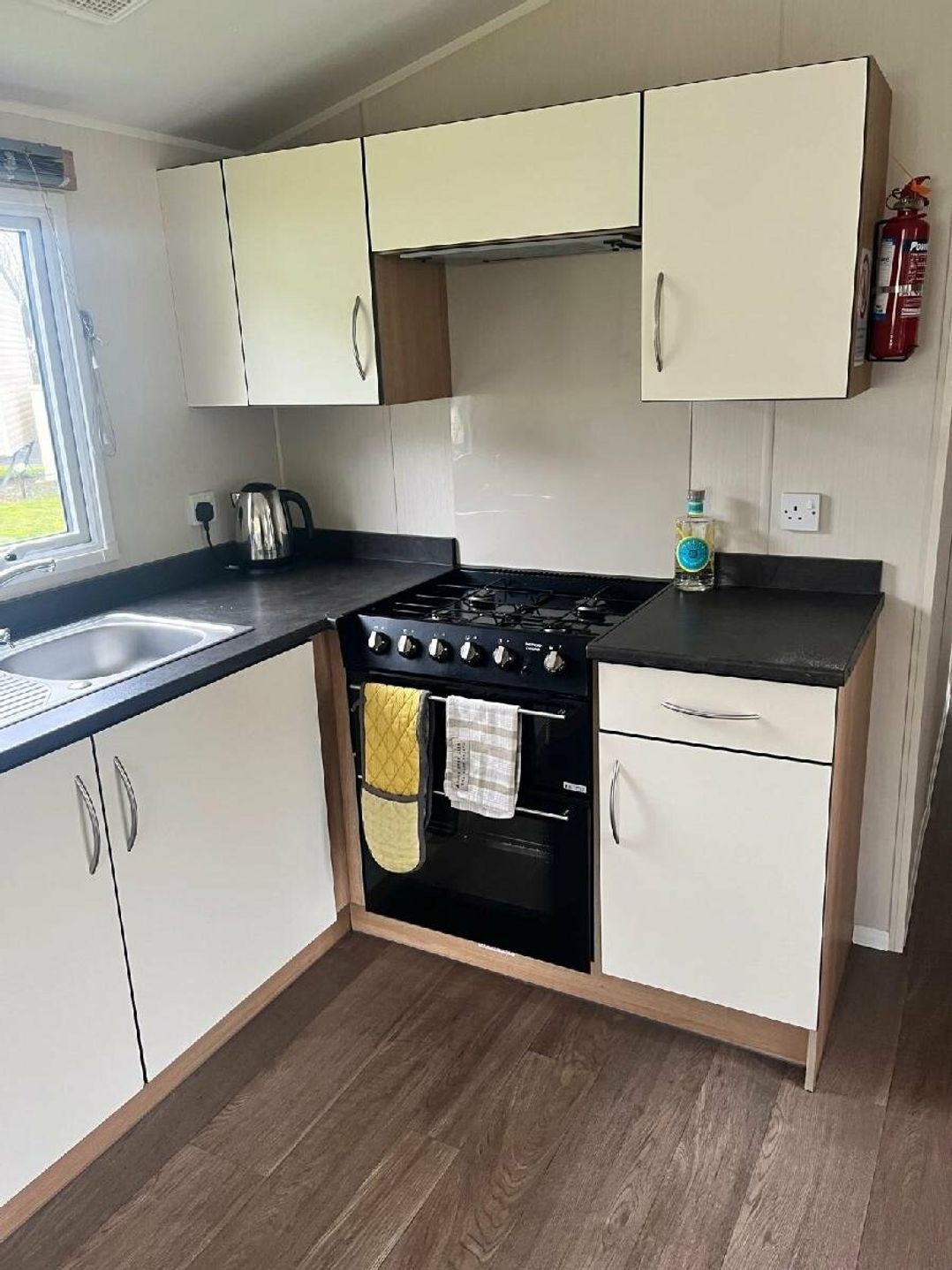 Hafan y Mor Haven - Holiday Accommodation 16265