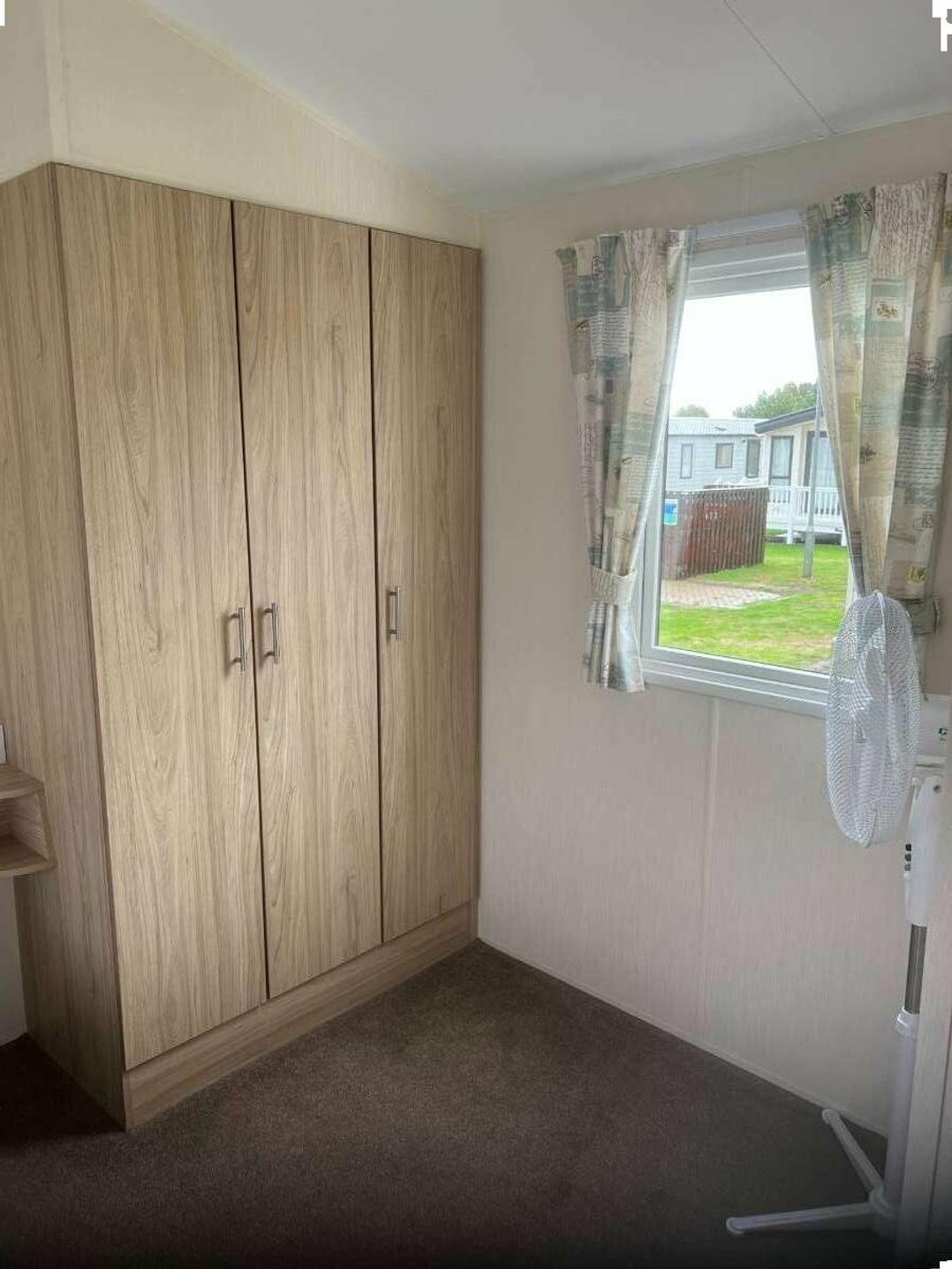 Caister Holiday Park - Holiday Accommodation 16360