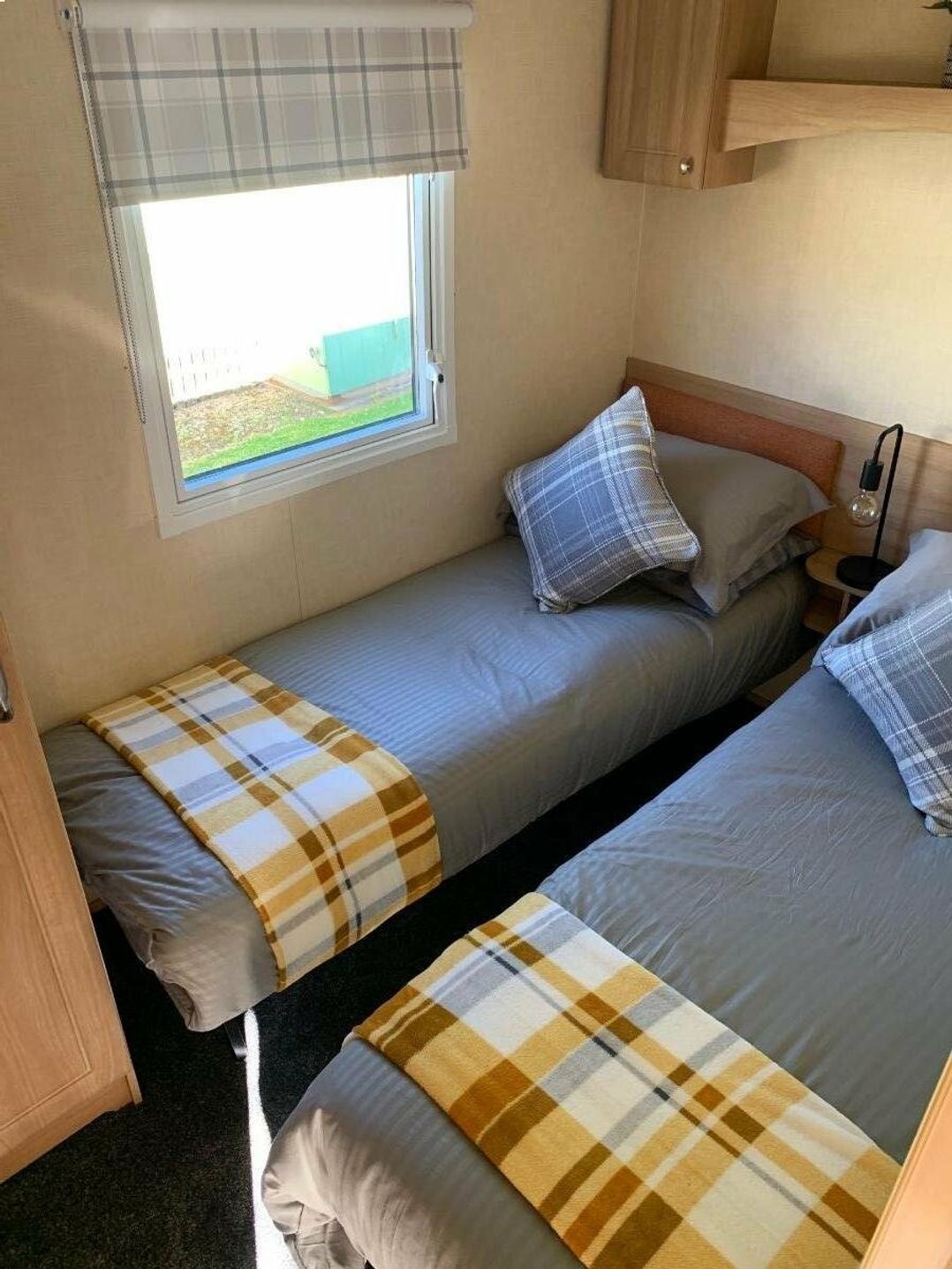 Riverside - Holiday Accommodation 16367