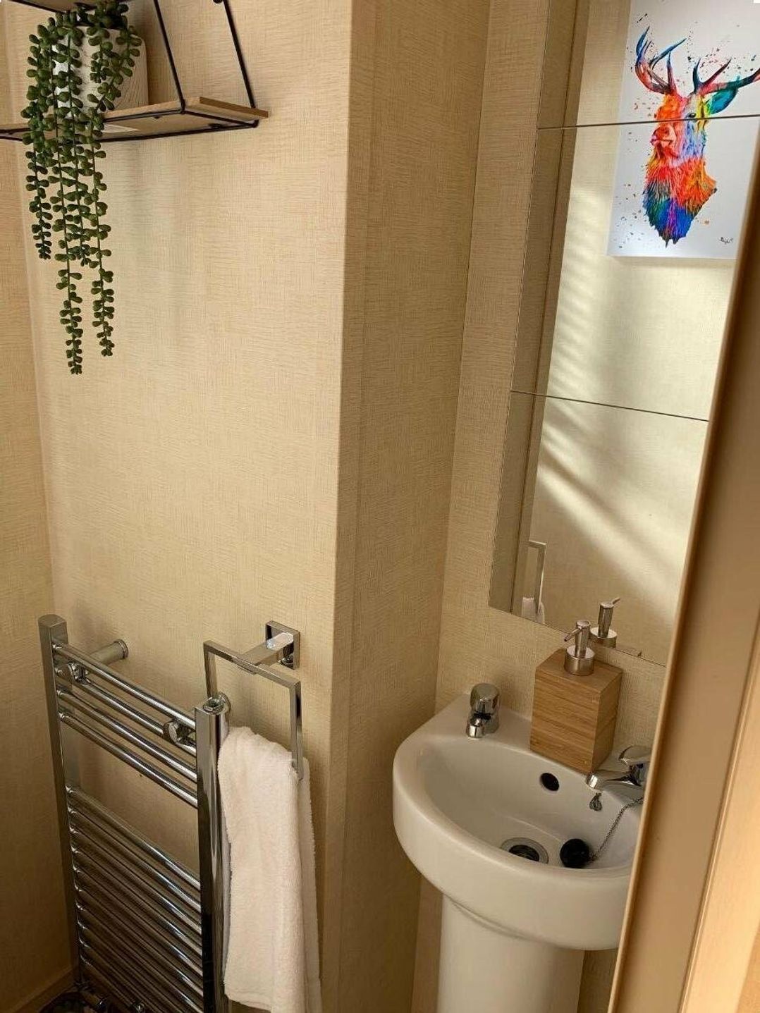 Riverside - Holiday Accommodation 16367