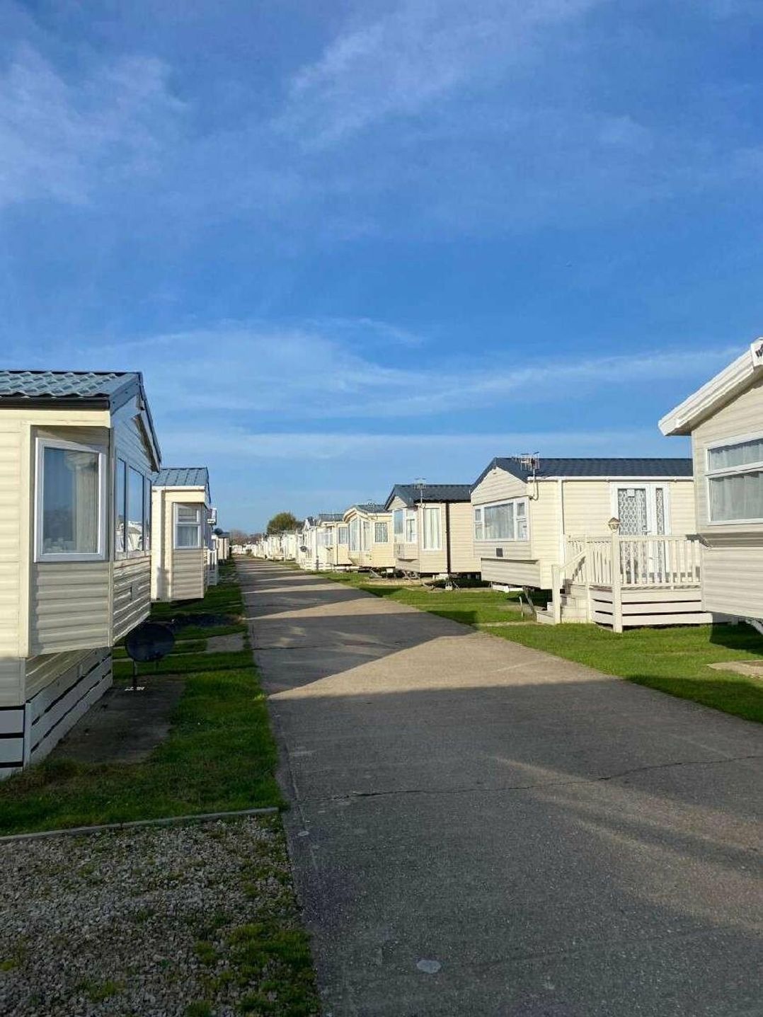 Hayling Island Holiday Park - Meadow Bay Villages - Holiday Accommodation 16780