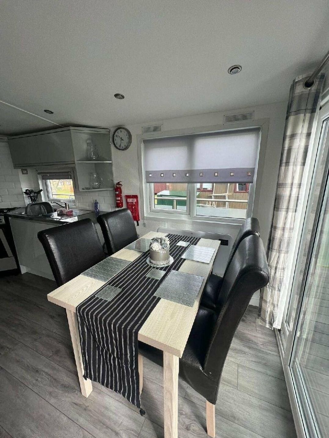 Hafan y Mor Haven - Holiday Accommodation 16860