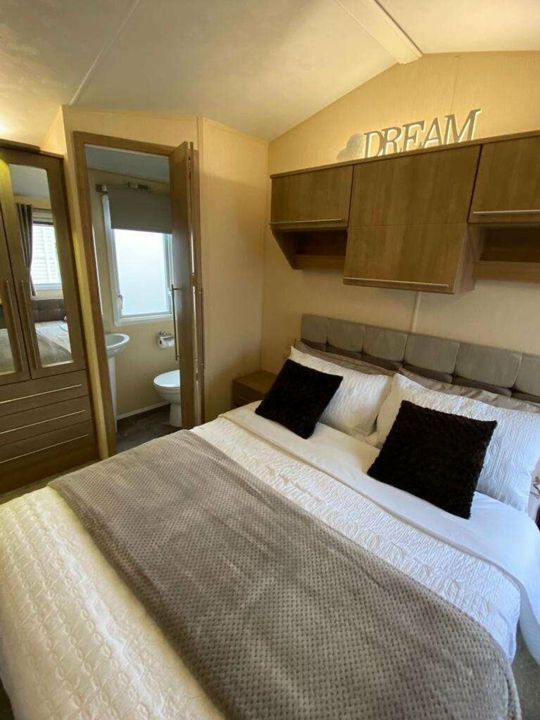 Chesil Beach Holiday Park - Holiday Accommodation 16933