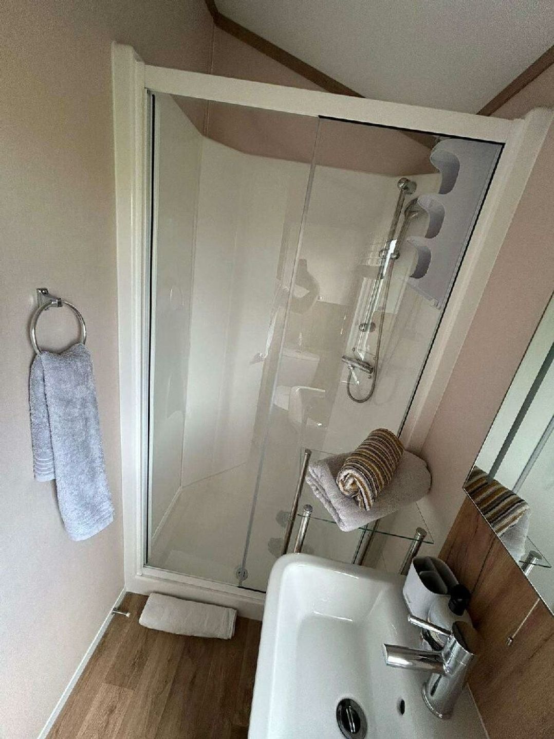 Hoburne Naish - Holiday Accommodation 16997