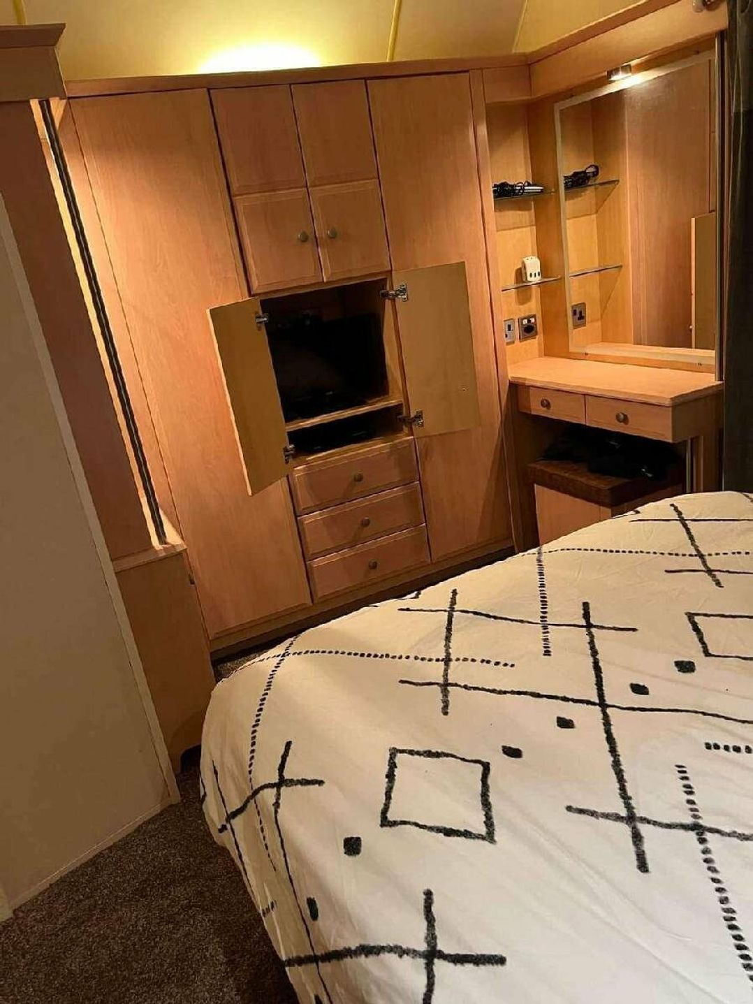 Waterside Leisure Park - Holiday Accommodation 17057