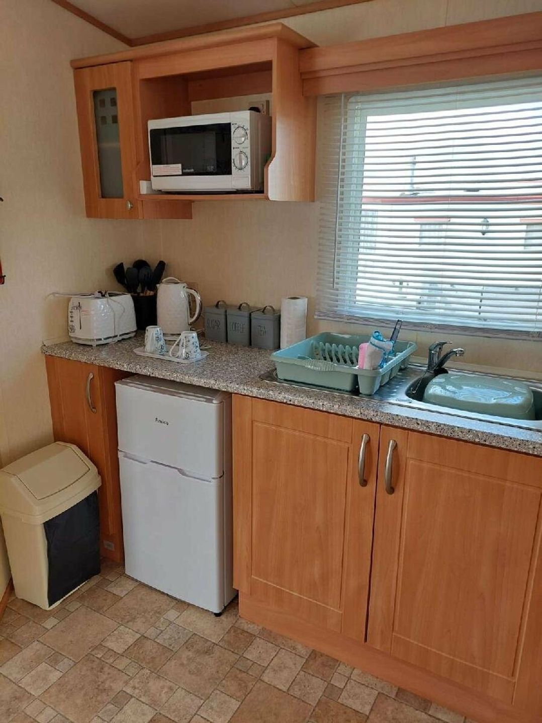 Towervans Holiday Park - Holiday Accommodation 17070