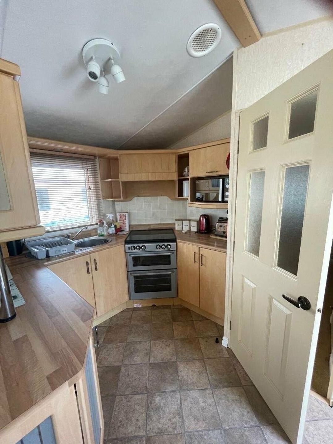 Lyons Sunnysands Holiday Park - Holiday Accommodation 17148