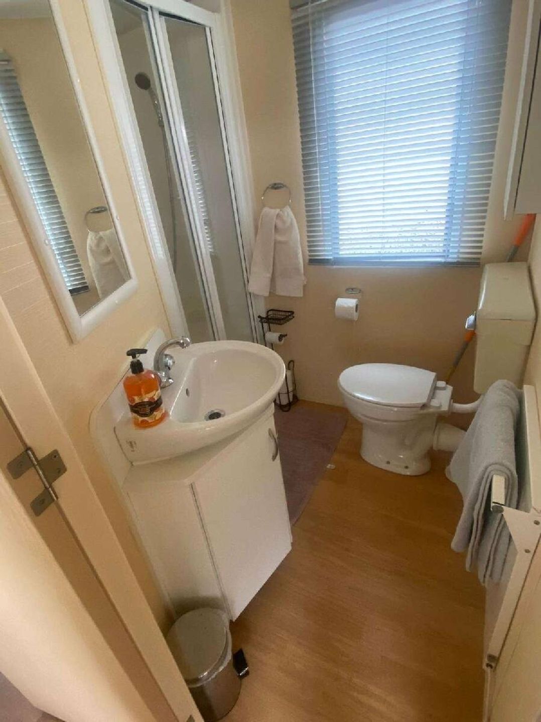 Golden Gate Holiday Centre - Holiday Accommodation 17228