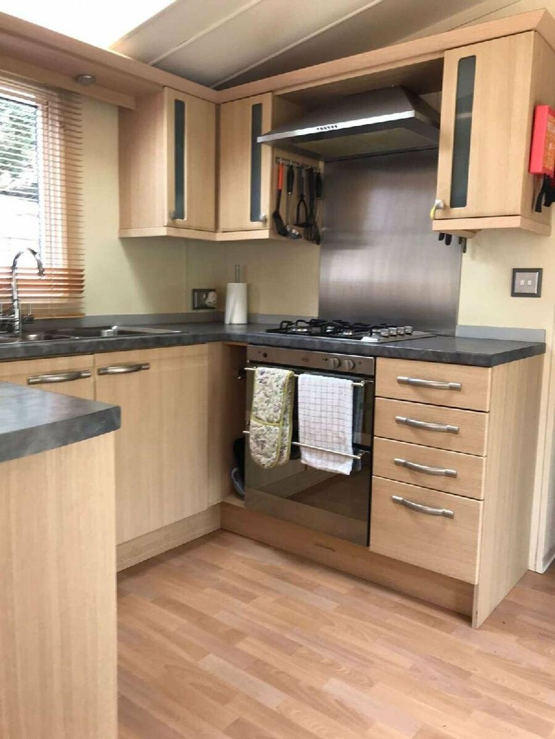 Trekenning Tourist Park - Holiday Accommodation 17304