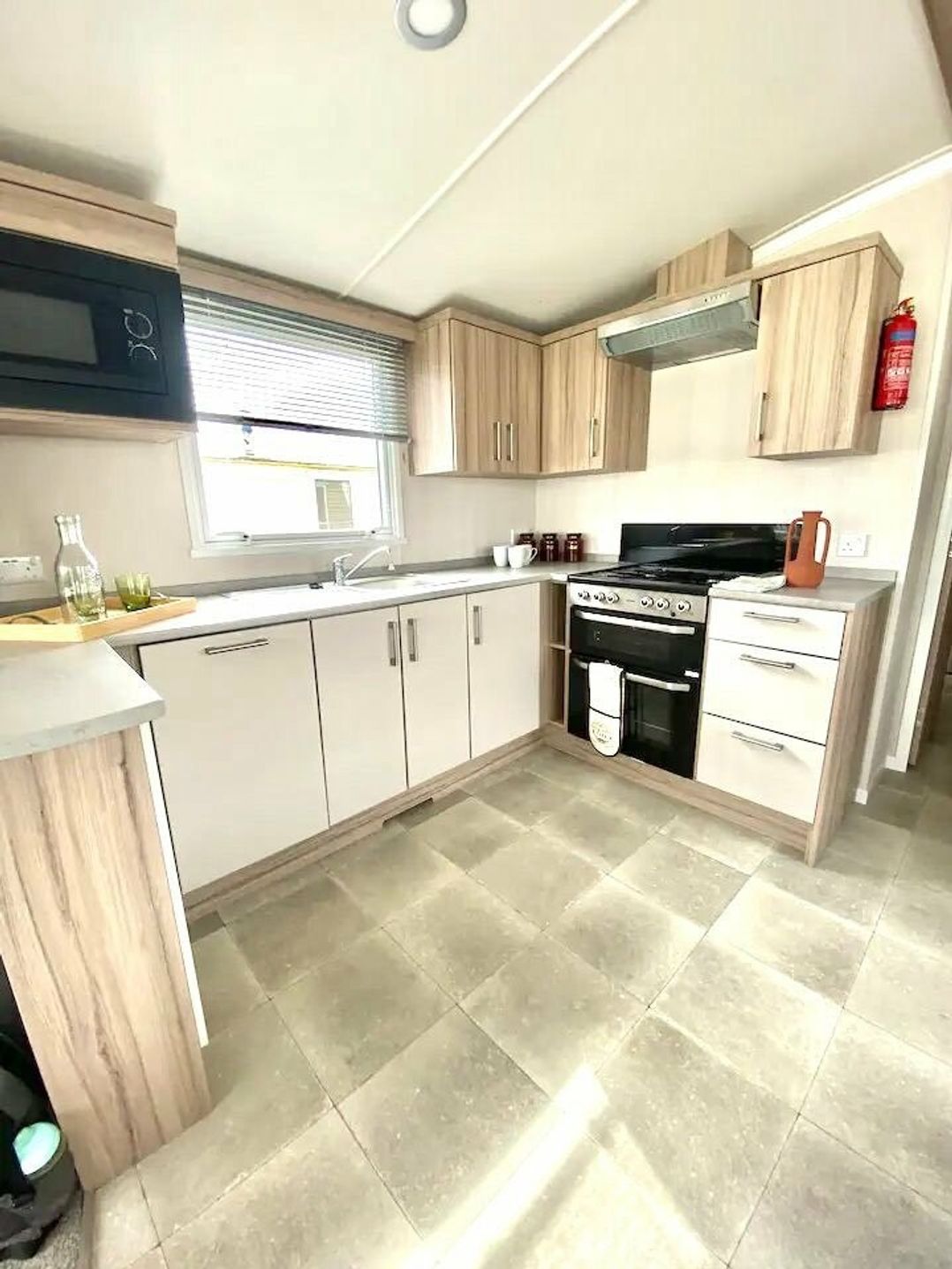 Trecco Bay - Holiday Accommodation 17508