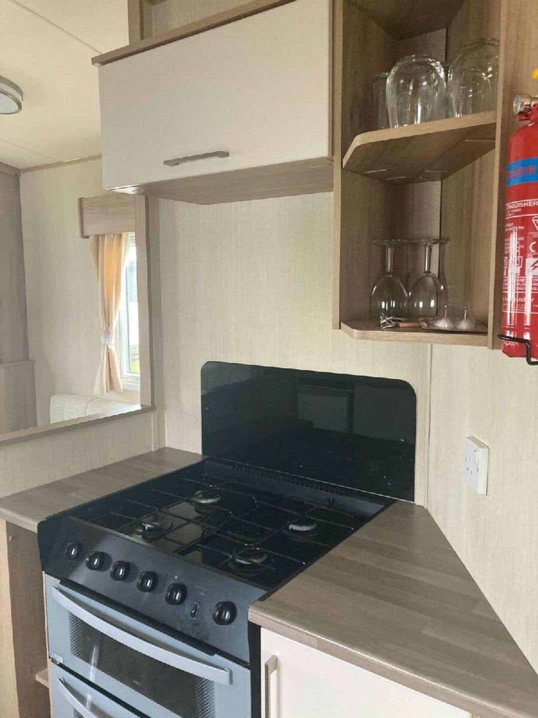 Golden Sands - Holiday Accommodation 17511