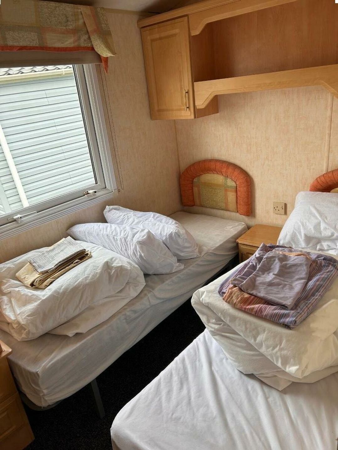 Marton Mere Holiday Village - Holiday Accommodation 17521