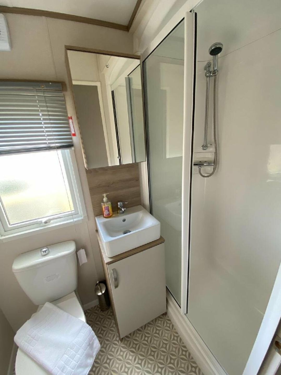 Golden Palm Resort - Holiday Accommodation 17880