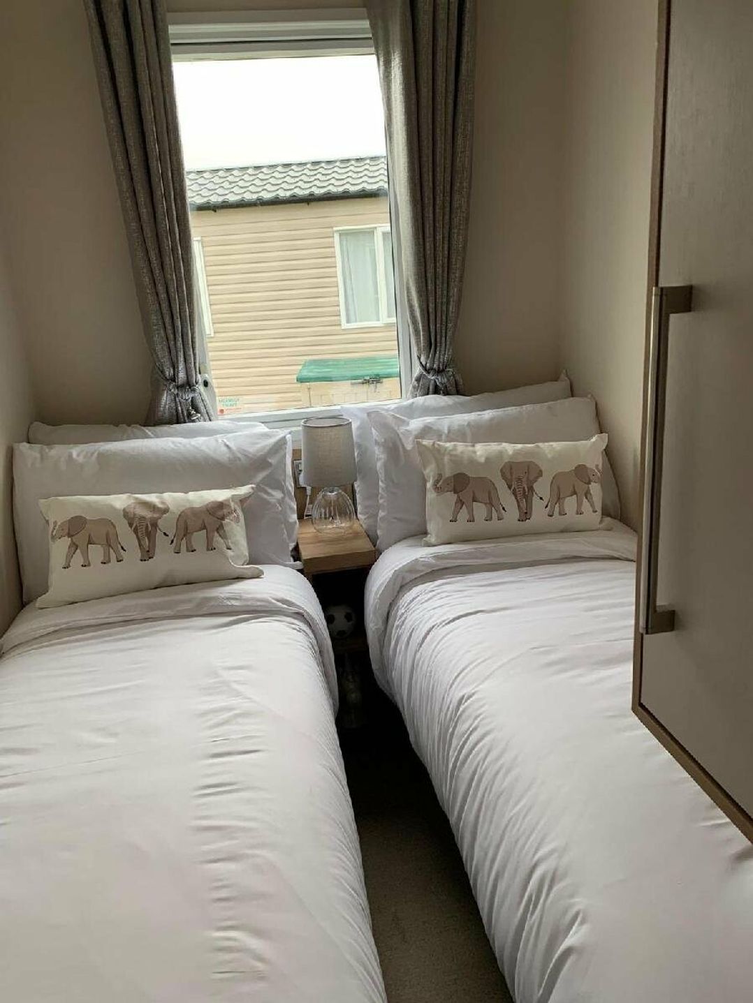 Hafan y Mor Haven - Holiday Accommodation 17980