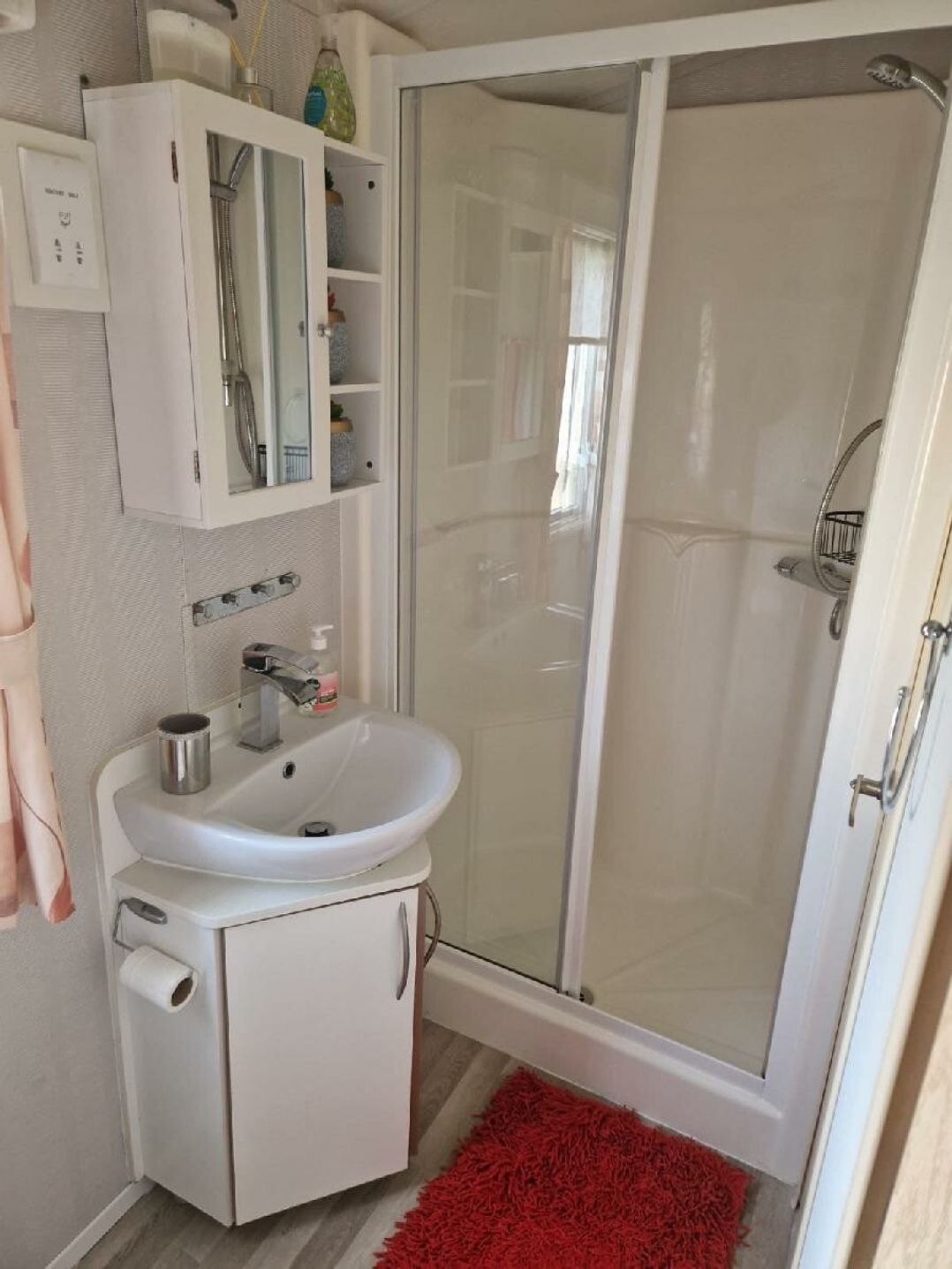 Trecco Bay - Holiday Accommodation 17995