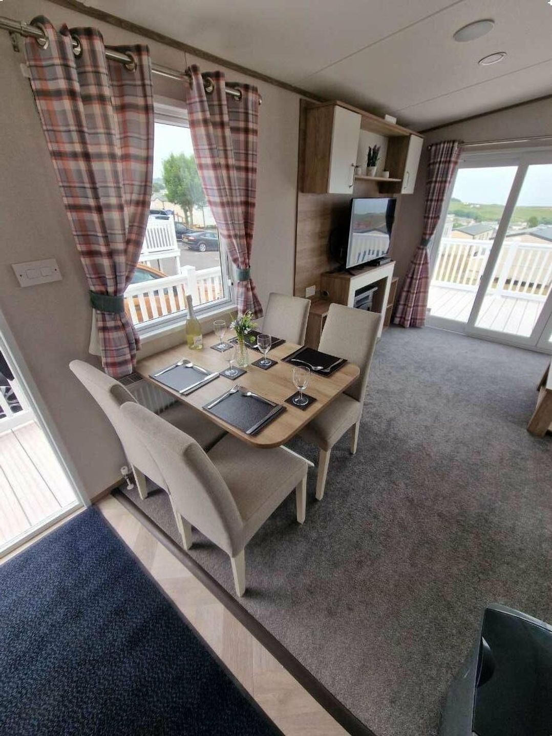 Devon Cliffs Holiday Park - Holiday Accommodation 18008