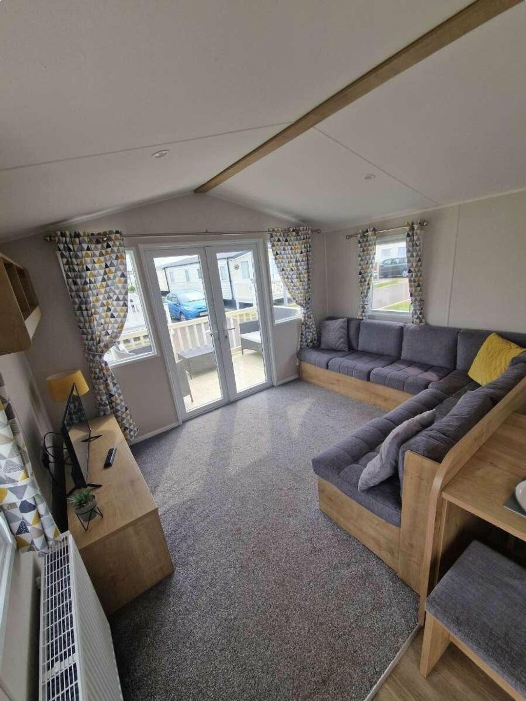 Golden Palm Resort - Holiday Accommodation 18039