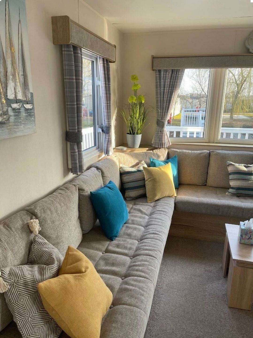 Tattershall Lakes Country Park - Holiday Accommodation 18043