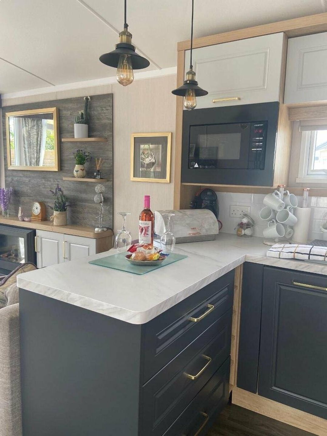 Trecco Bay - Holiday Accommodation 18089