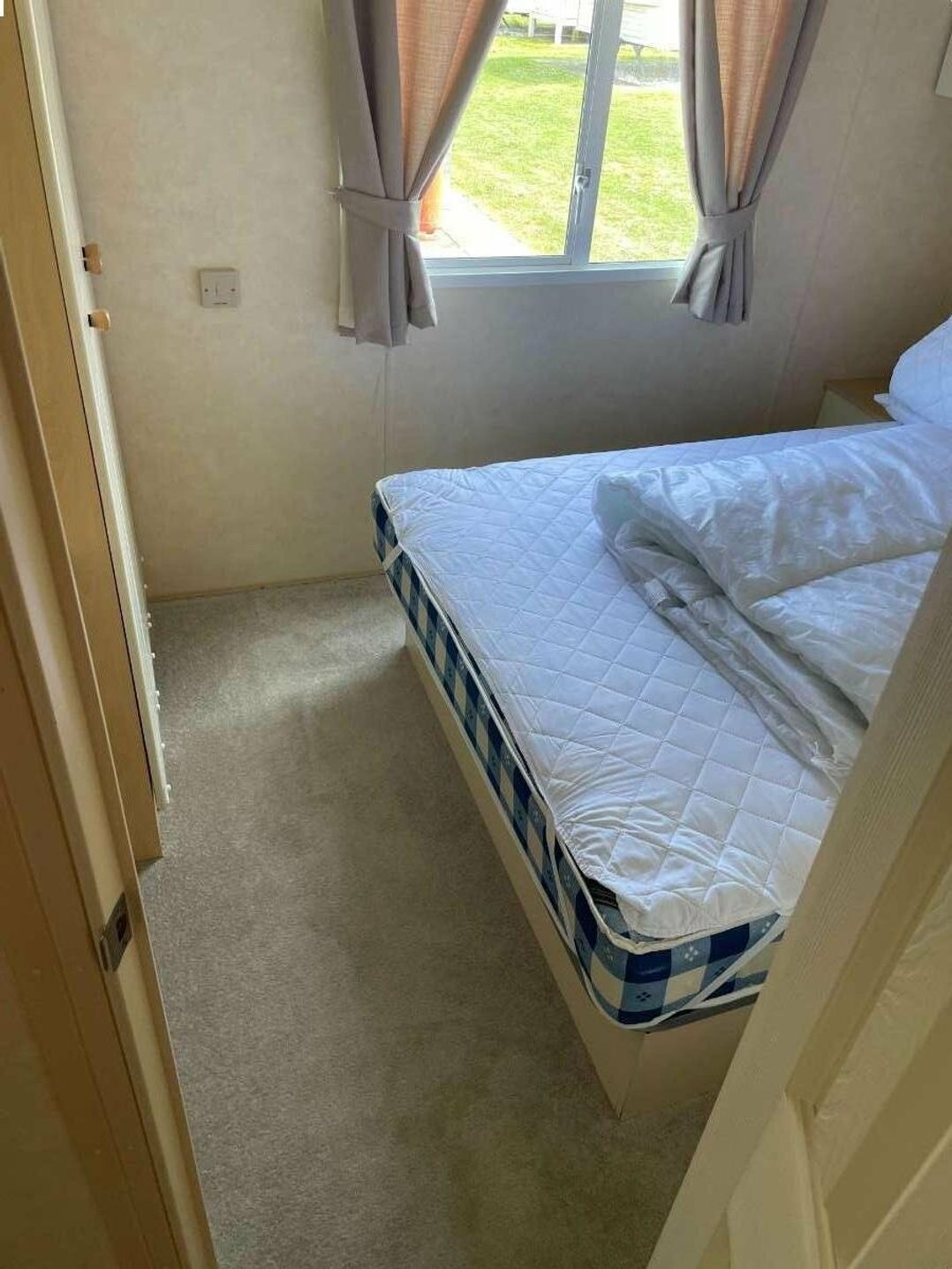 Coral Beach - Holiday Accommodation 18129