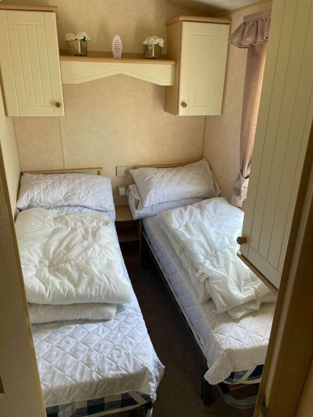 Coral Beach - Holiday Accommodation 18129