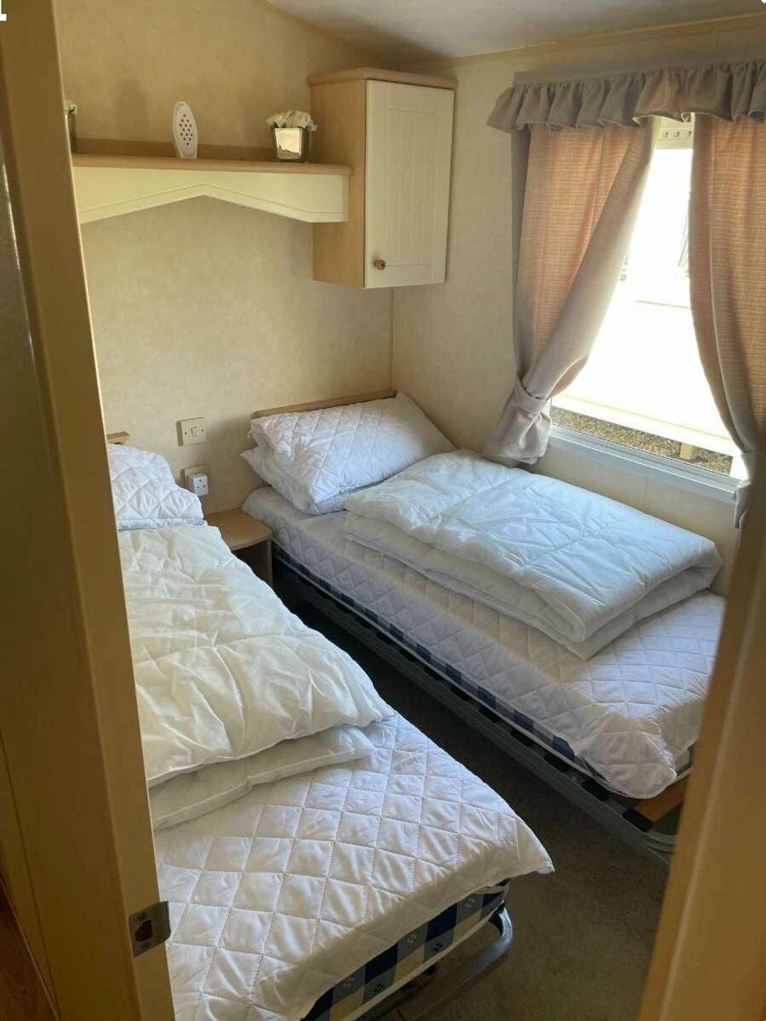 Coral Beach - Holiday Accommodation 18129