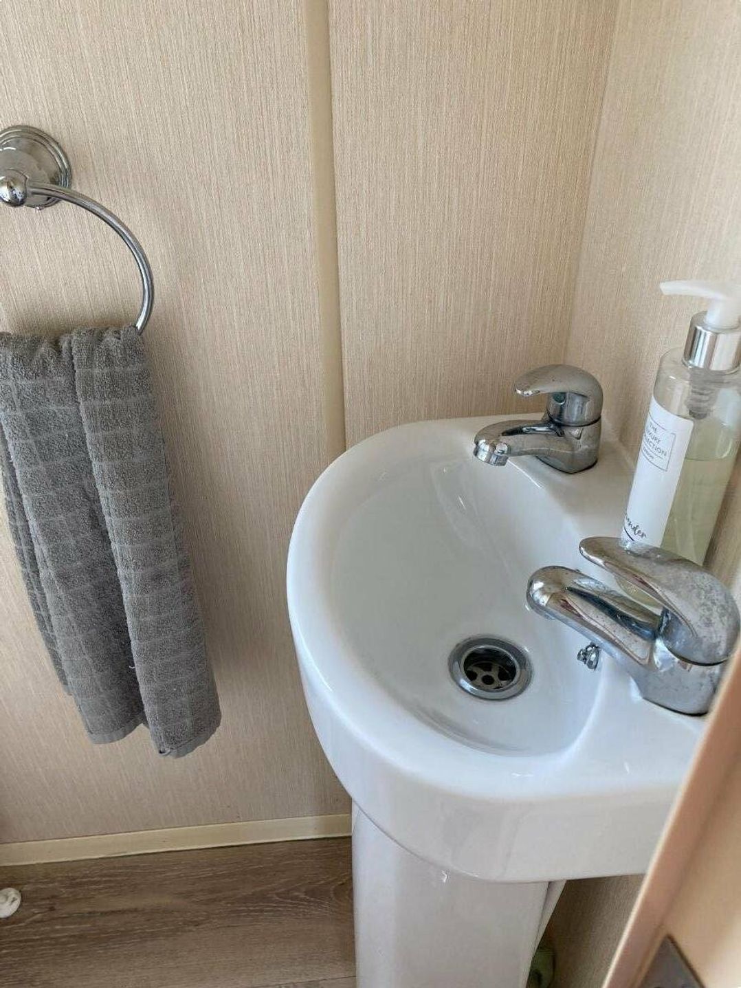 Cayton Bay Caravan Park - Holiday Accommodation 18183