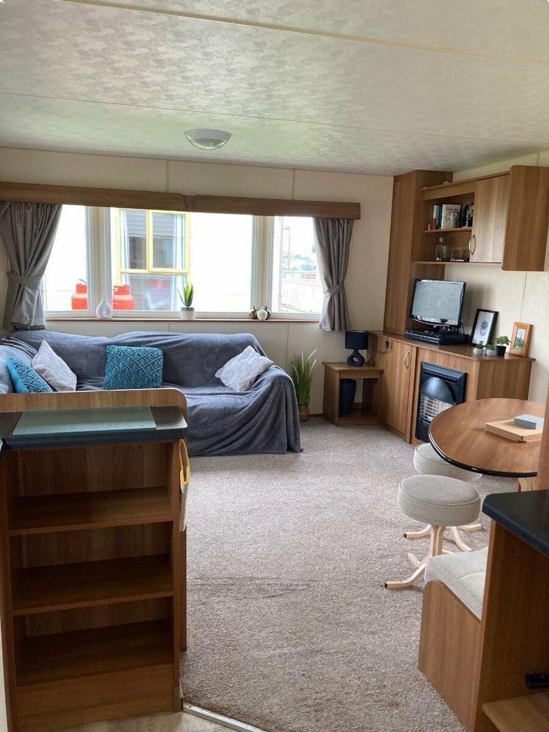 Cayton Bay Caravan Park - Holiday Accommodation 18183