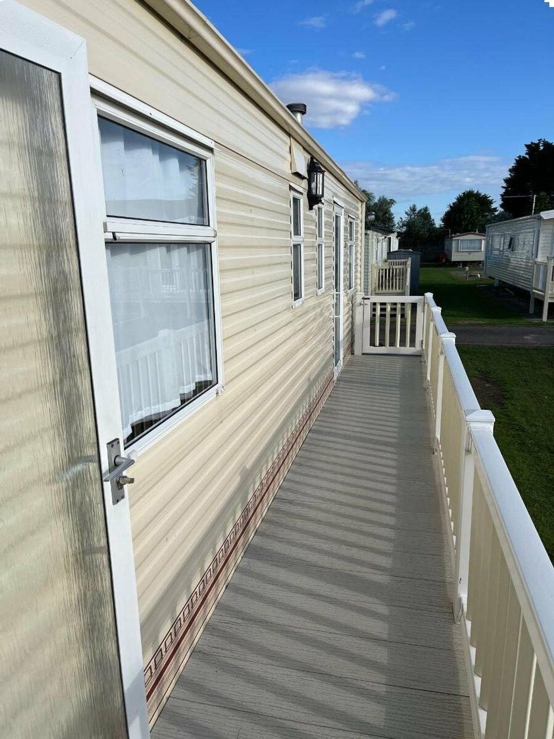 Towervans Holiday Park - Holiday Accommodation 18186