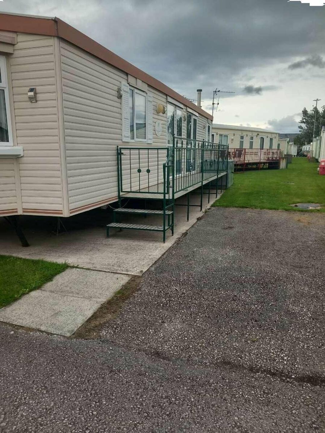 Browns Holiday Park - Holiday Accommodation 18264