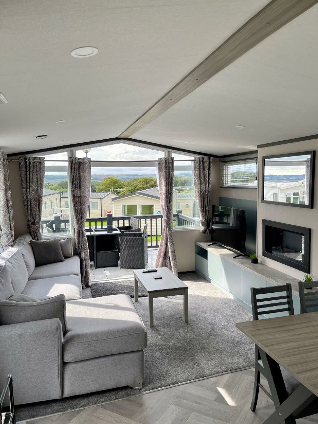 Blue Dolphin Holiday Park - Holiday Accommodation 18288