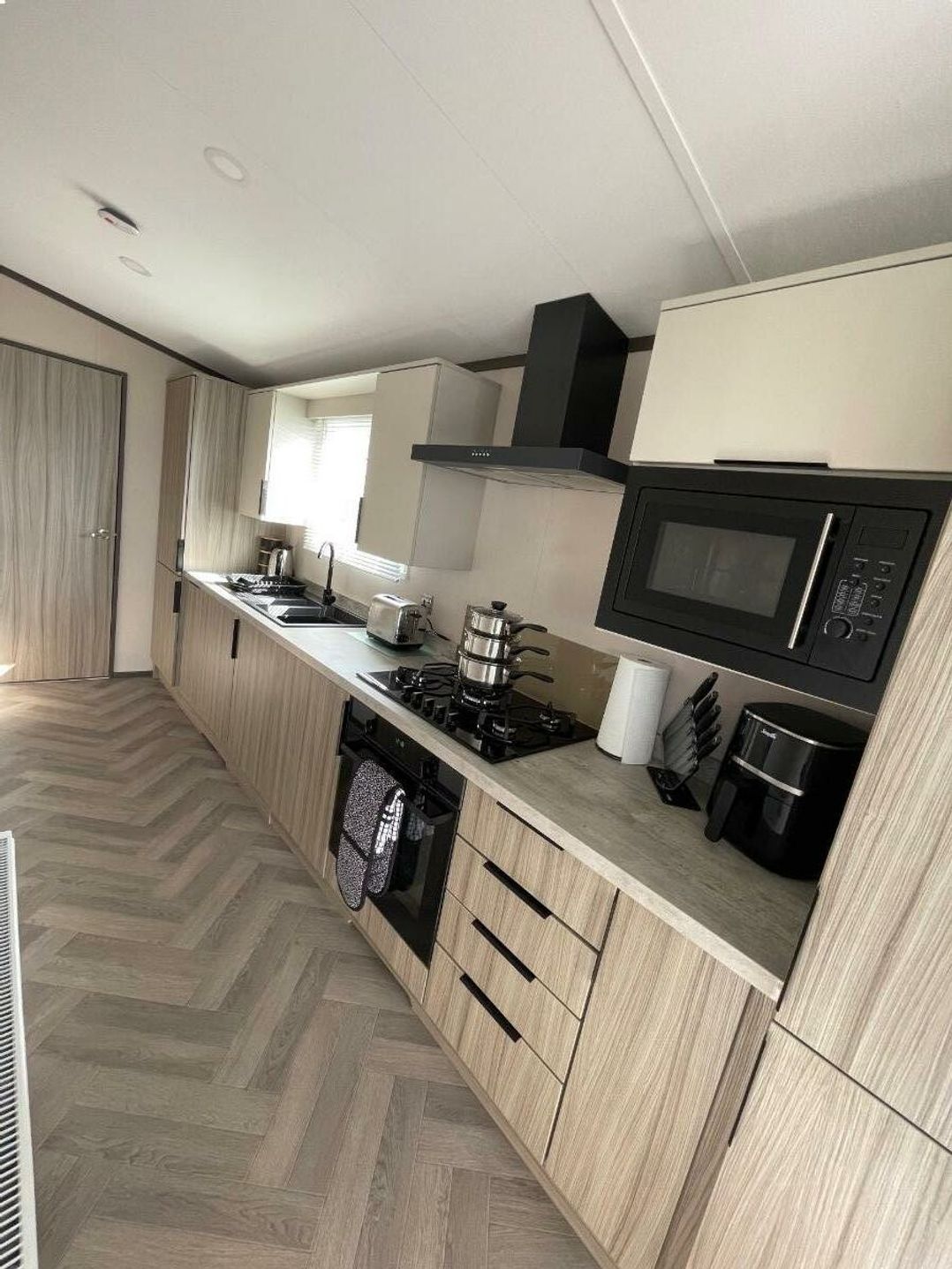 Blue Dolphin Holiday Park - Holiday Accommodation 18288