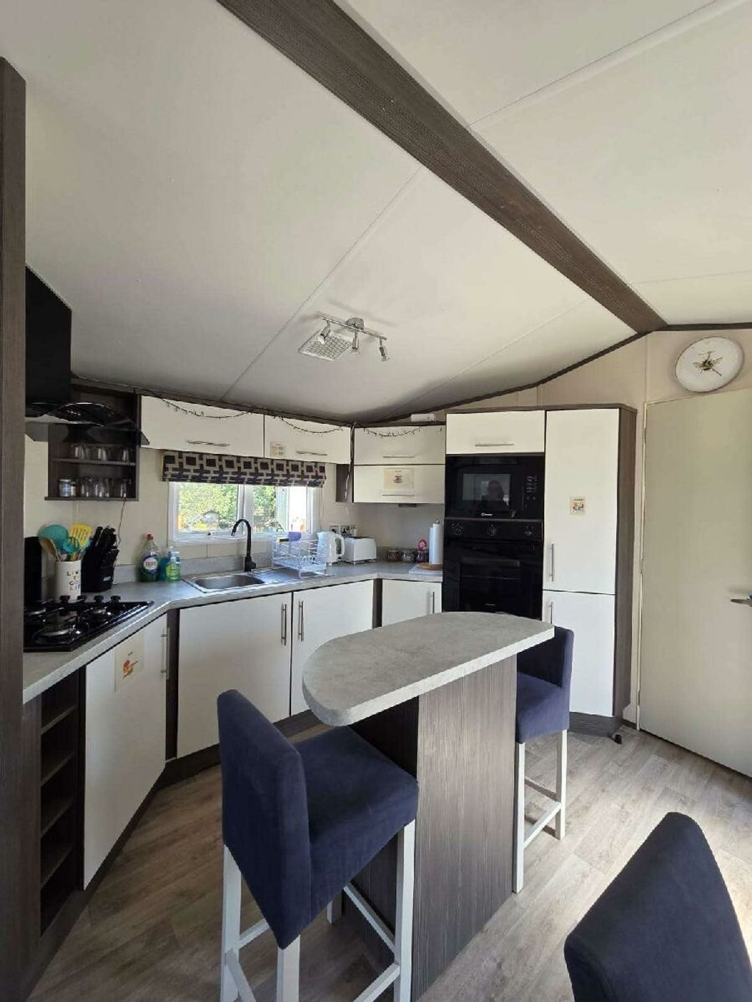 7 Lakes Country Park - Holiday Accommodation 18352