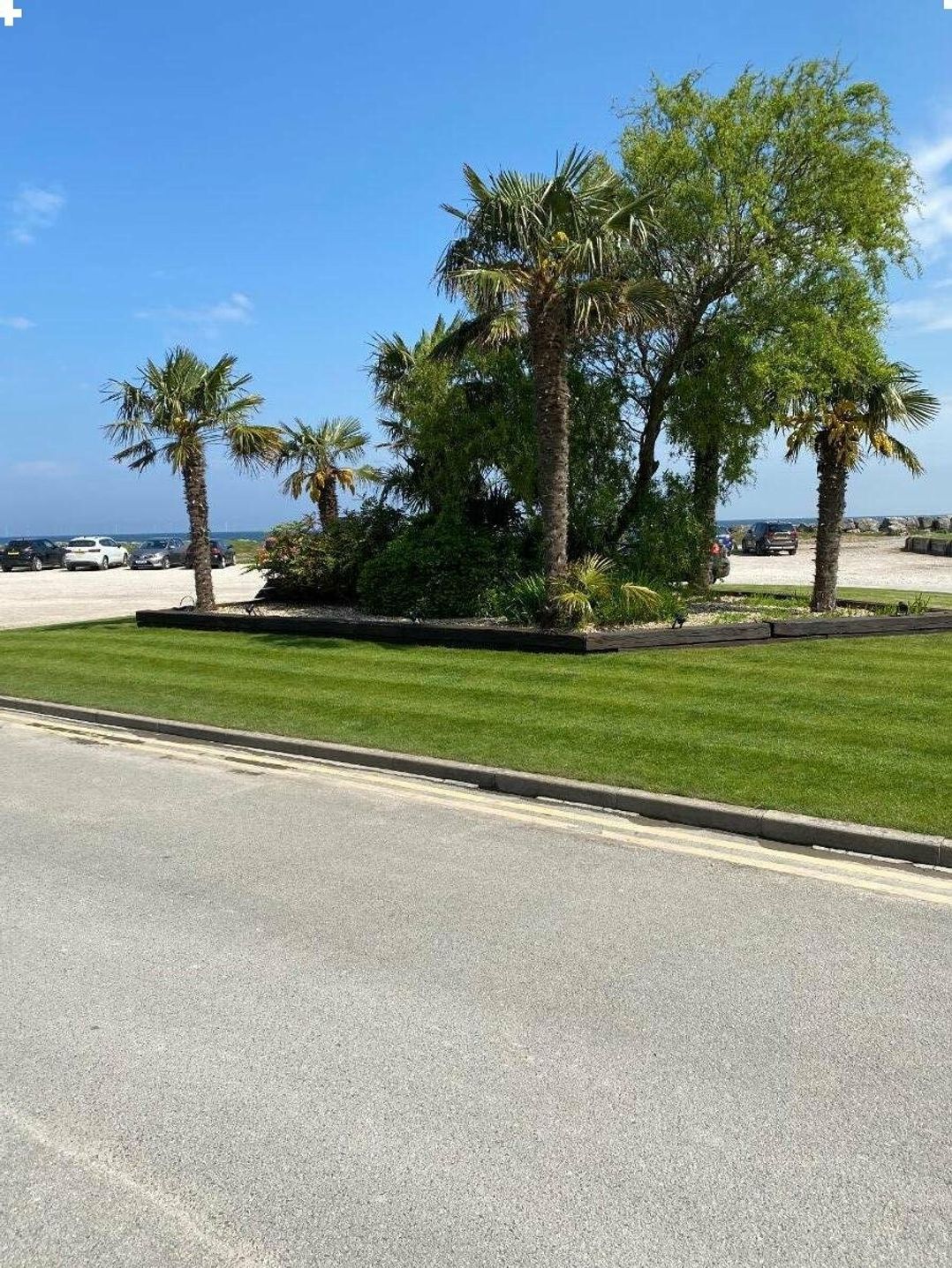 The Beach Caravan Park - Holiday Accommodation 18496