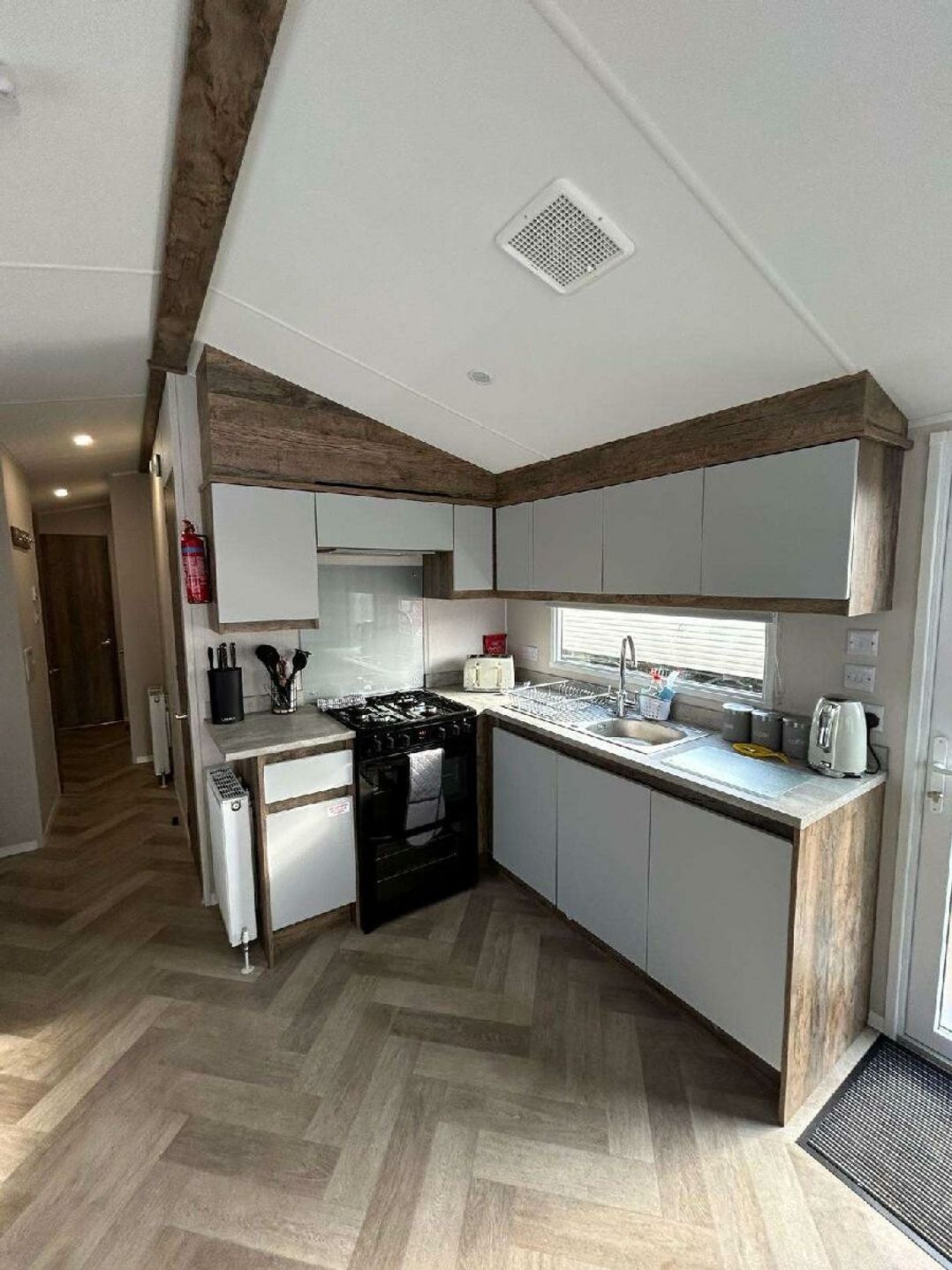 Cayton Bay Caravan Park - Holiday Accommodation 18534