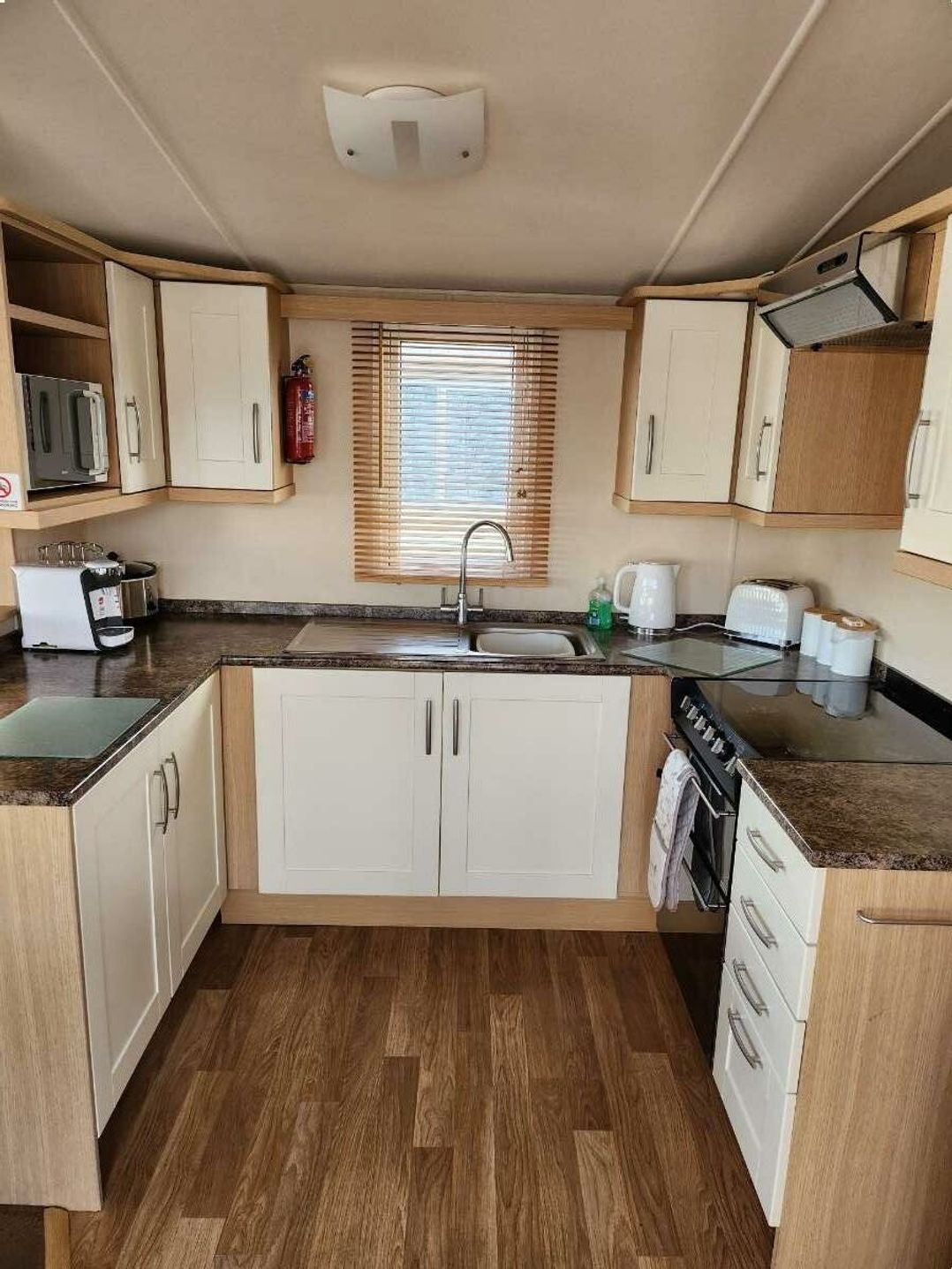 Happy Days Caravan Park - Holiday Accommodation 18666