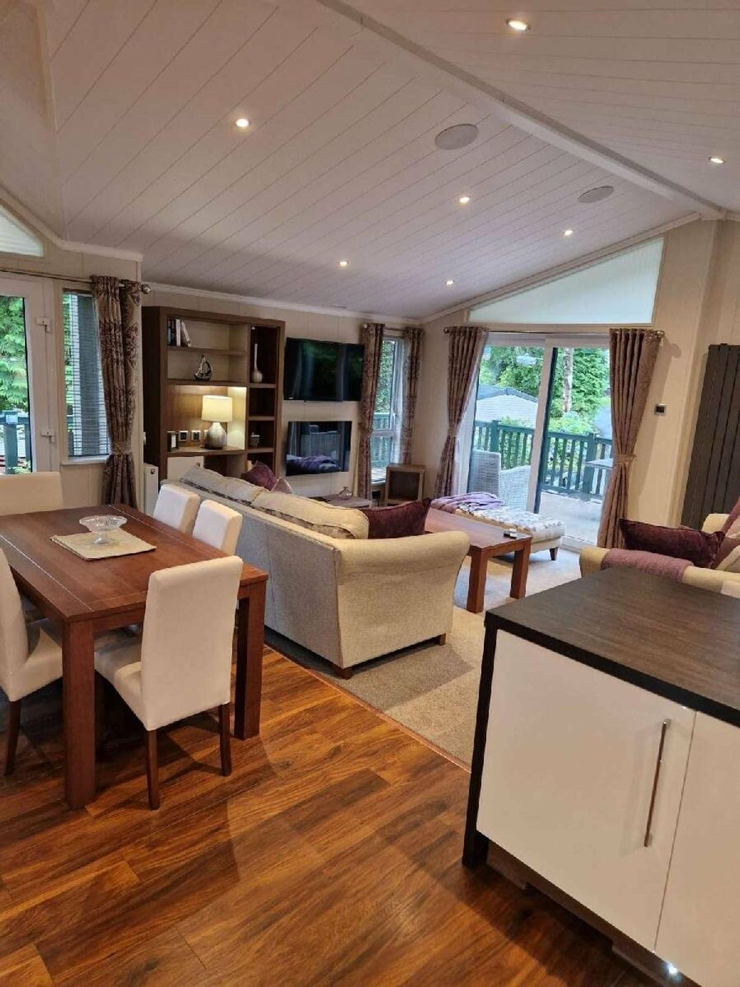 Aberdunant Hall Holiday Park - Holiday Accommodation 18742