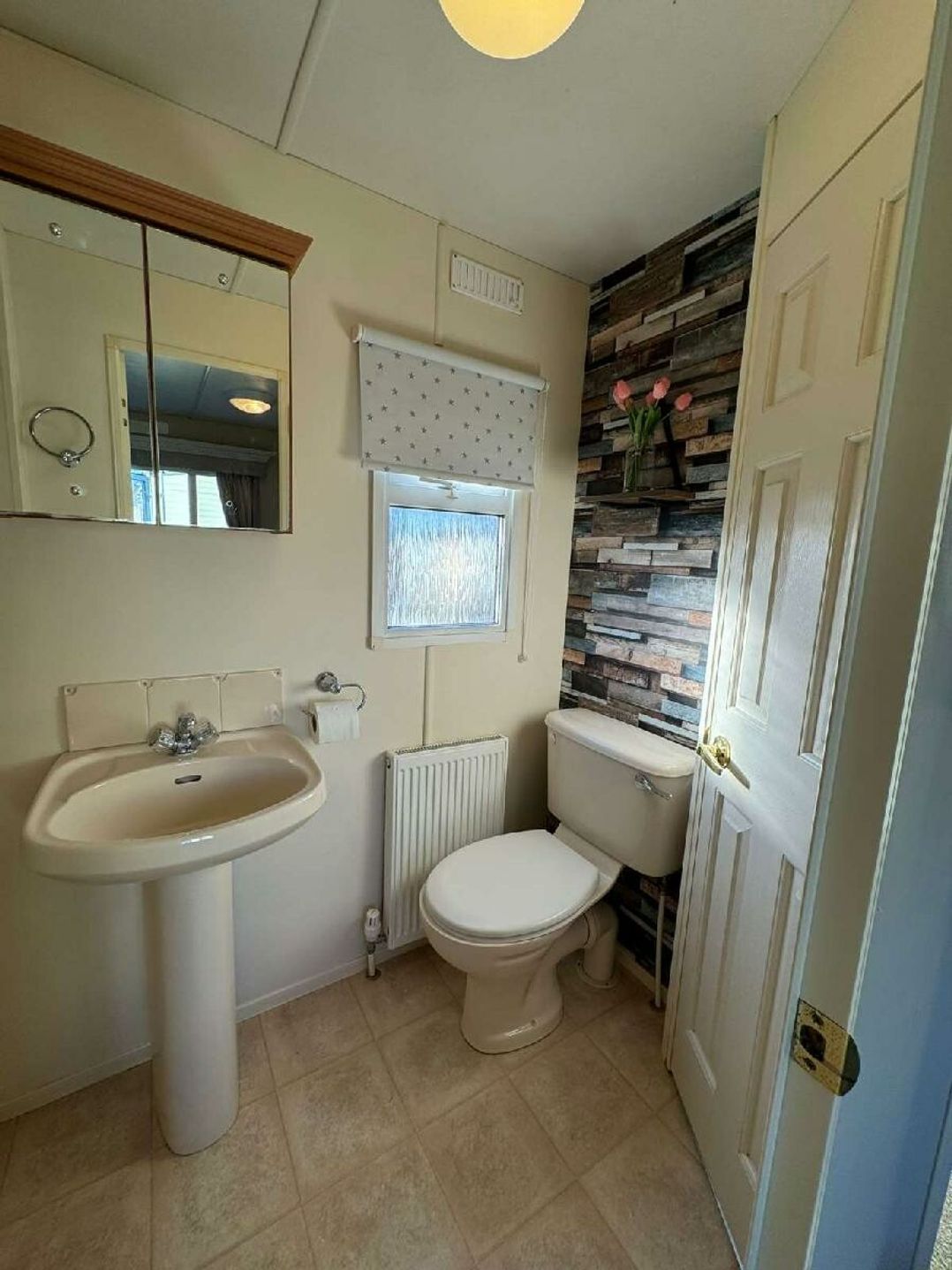 Millfield Site - Holiday Accommodation 18806