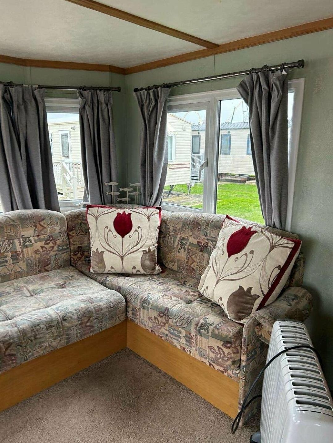 Seaview Caravan Park - Holiday Accommodation 18843