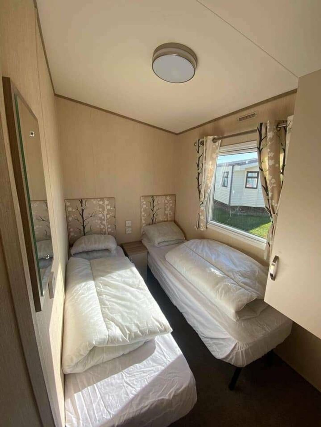 Waterside Leisure Park - Holiday Accommodation 18895