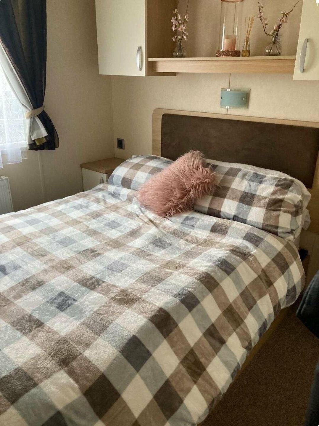 Hopton Holiday Village - Holiday Accommodation 19001