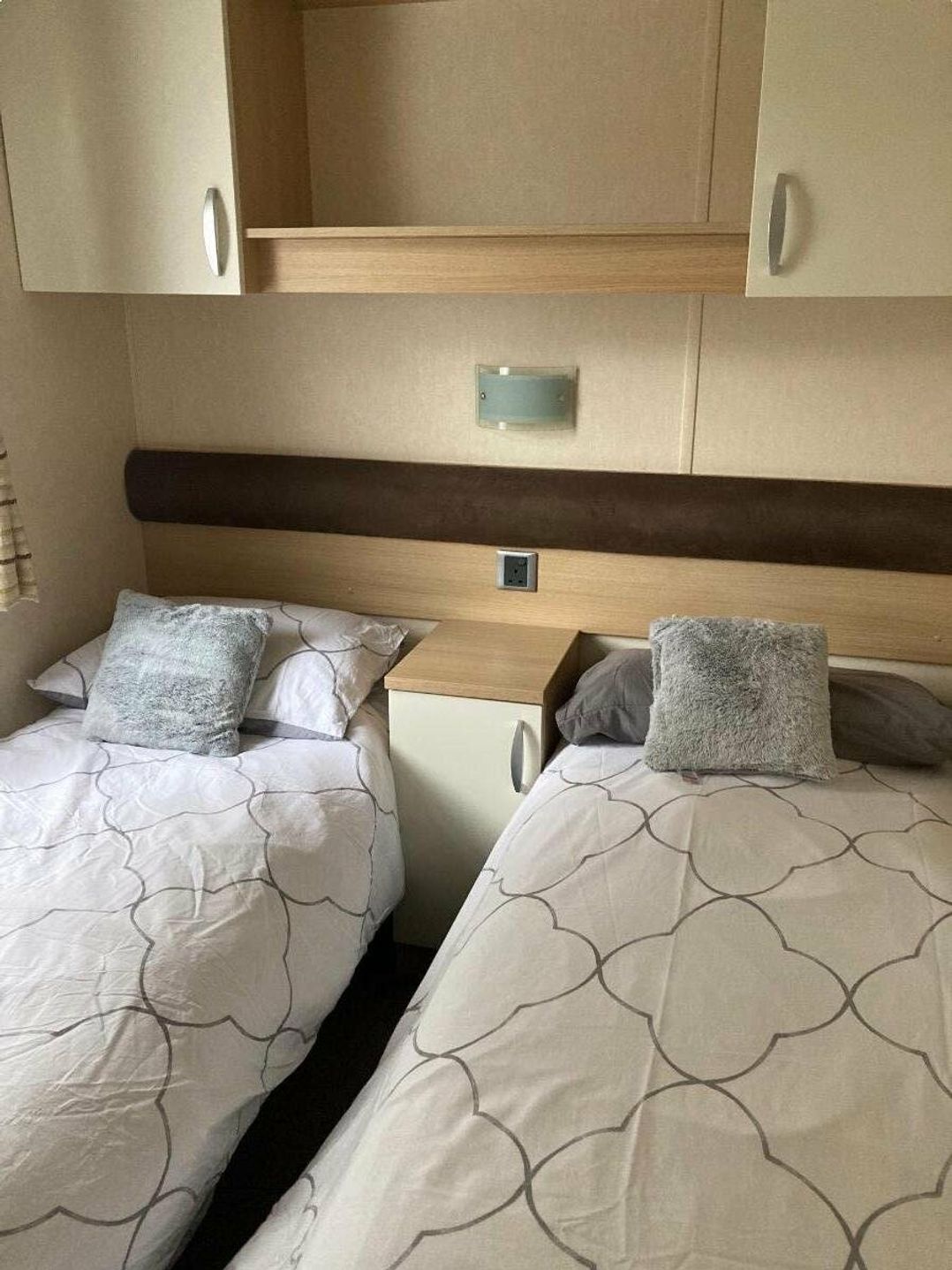 Hopton Holiday Village - Holiday Accommodation 19001