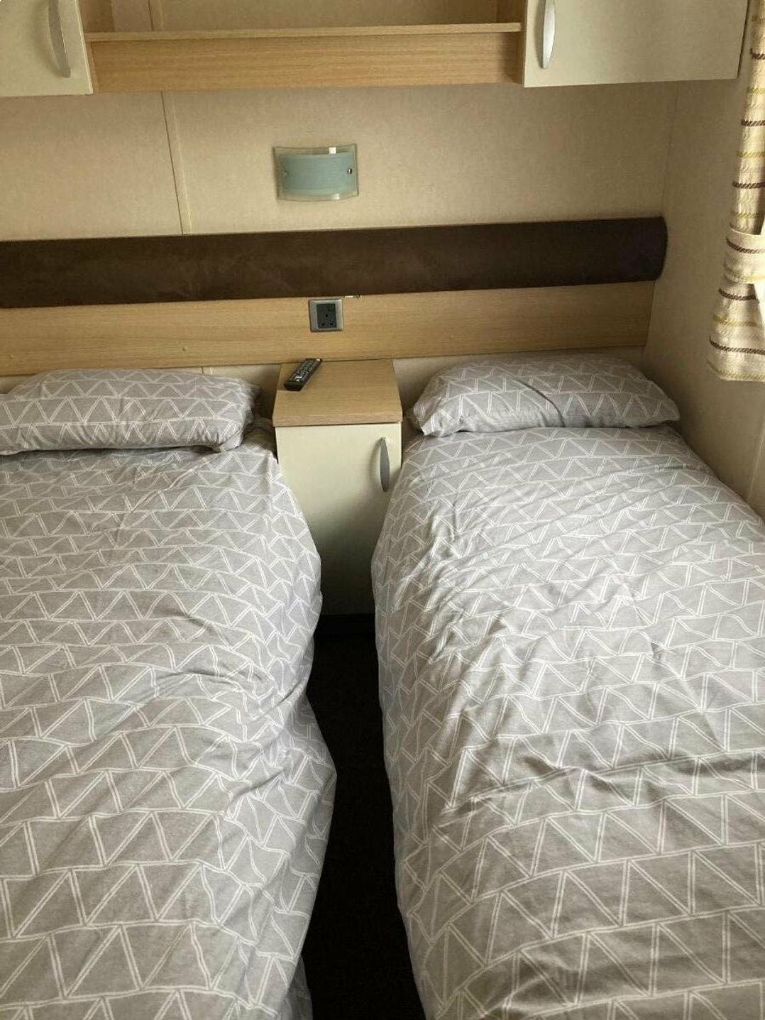 Hopton Holiday Village - Holiday Accommodation 19001